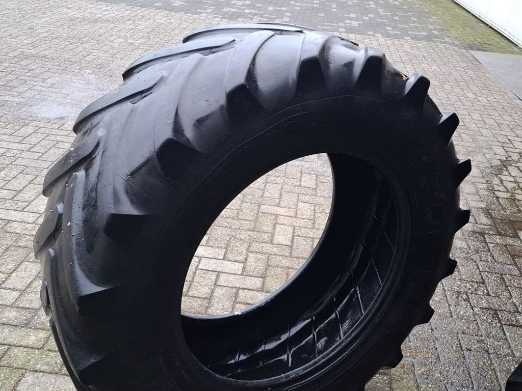 Michelin 440/65R28 MULTIBIB