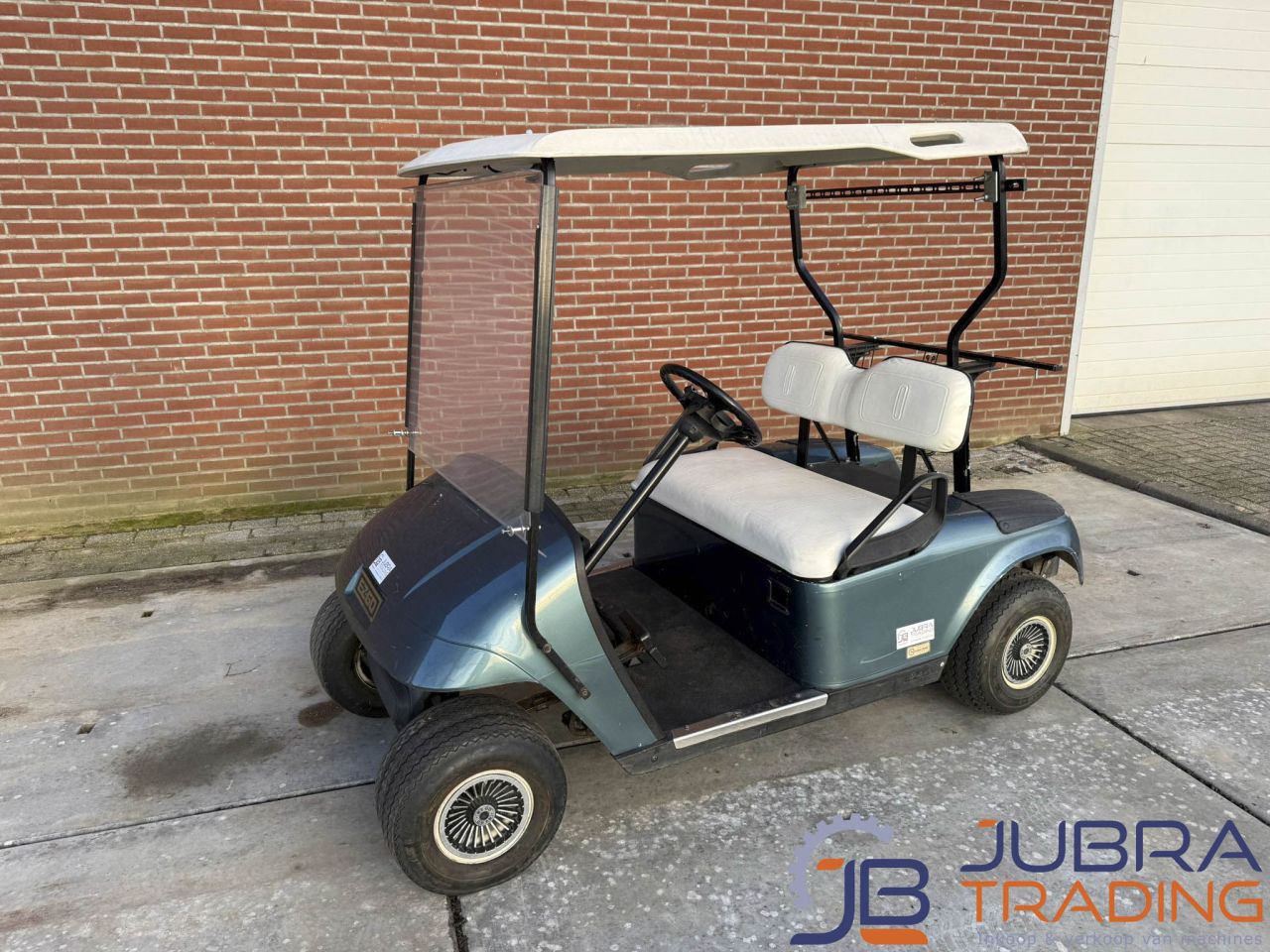 Ezgo Elektrischer Golfwagen | 36V Lithium | ±25KMH | Ladegerät