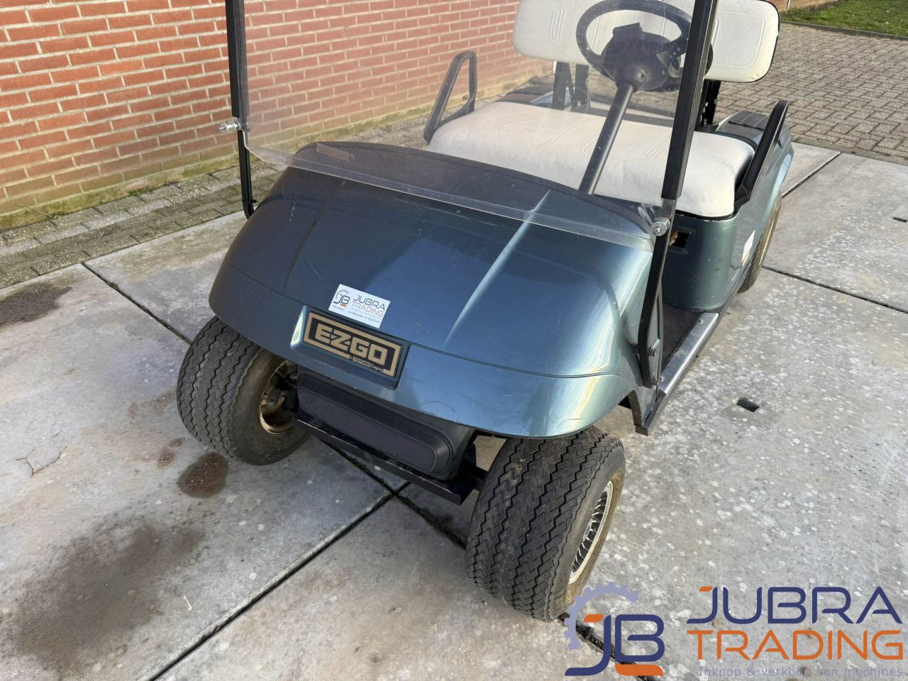 Ezgo Elektrischer Golfwagen | 36V Lithium | ±25KMH | Ladegerät