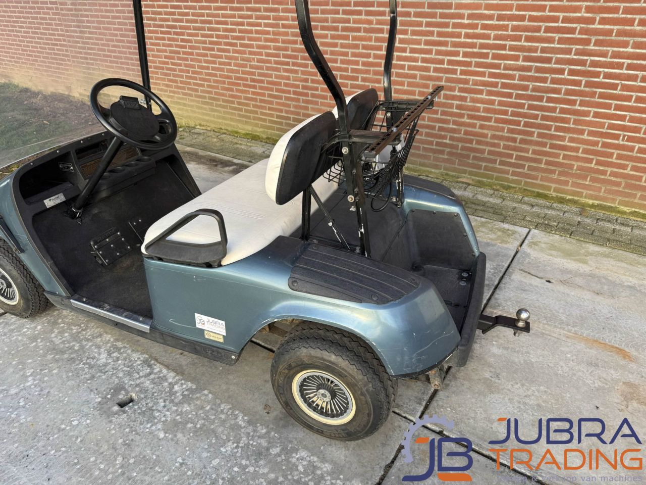 Ezgo Elektrischer Golfwagen | 36V Lithium | ±25KMH | Ladegerät