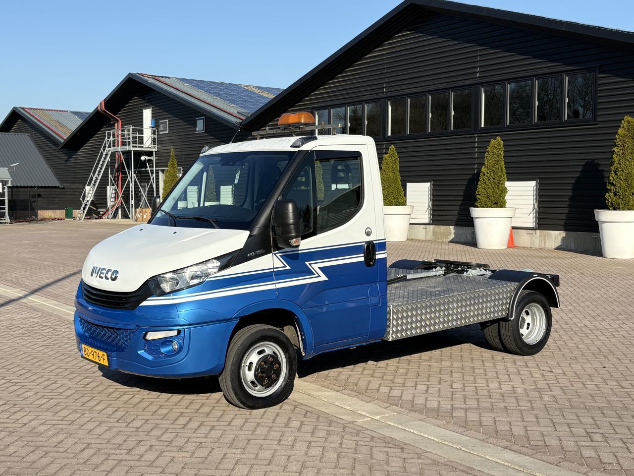 Be trekker 10.8 TON Iveco Daily 40C15 euro 6 C1 RIJBEWIJS