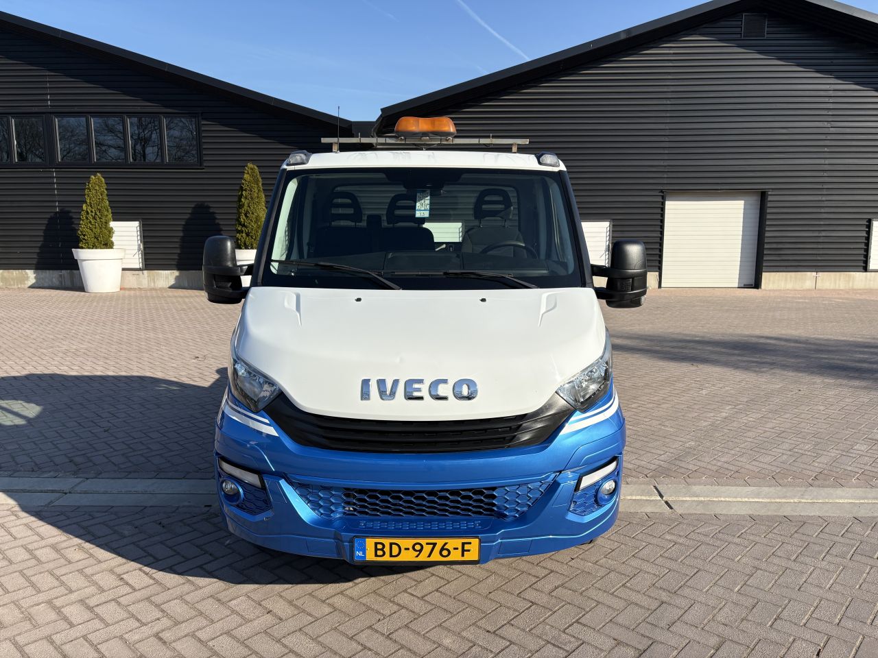 Be trekker 10.8 TON Iveco Daily 40C15 euro 6 C1 RIJBEWIJS