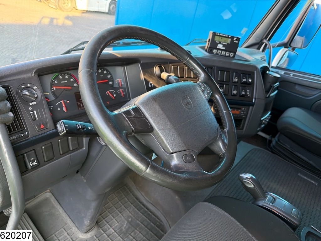 Volvo FH 500 EURO 5, 8x4, Dhollandia, Carrier, 1 Comp