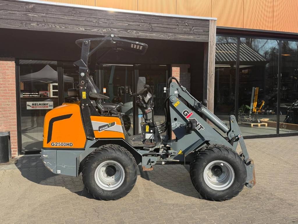 GiANT G 2500 HD