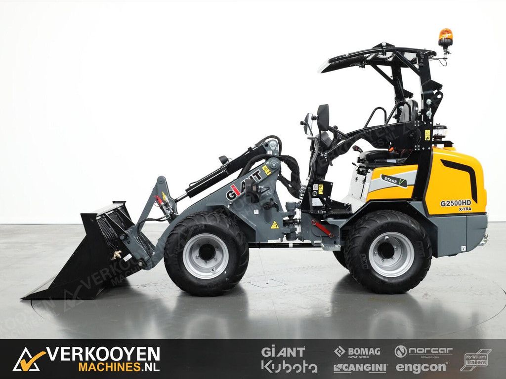 2026 Giant G2500 X-tra HD VK10586