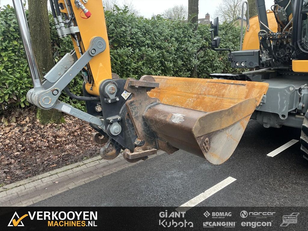 2015 Liebherr A914-Li VK7832