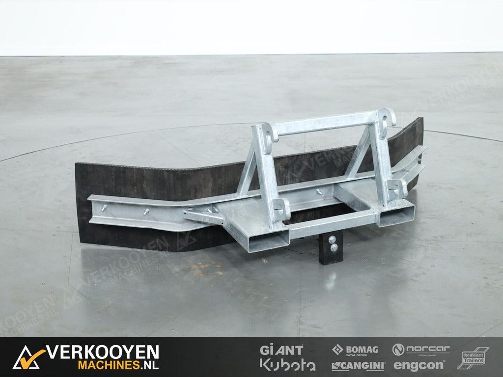 2026 VM Sneeuwschuif Giant / Heftruck 200cm ADV1111