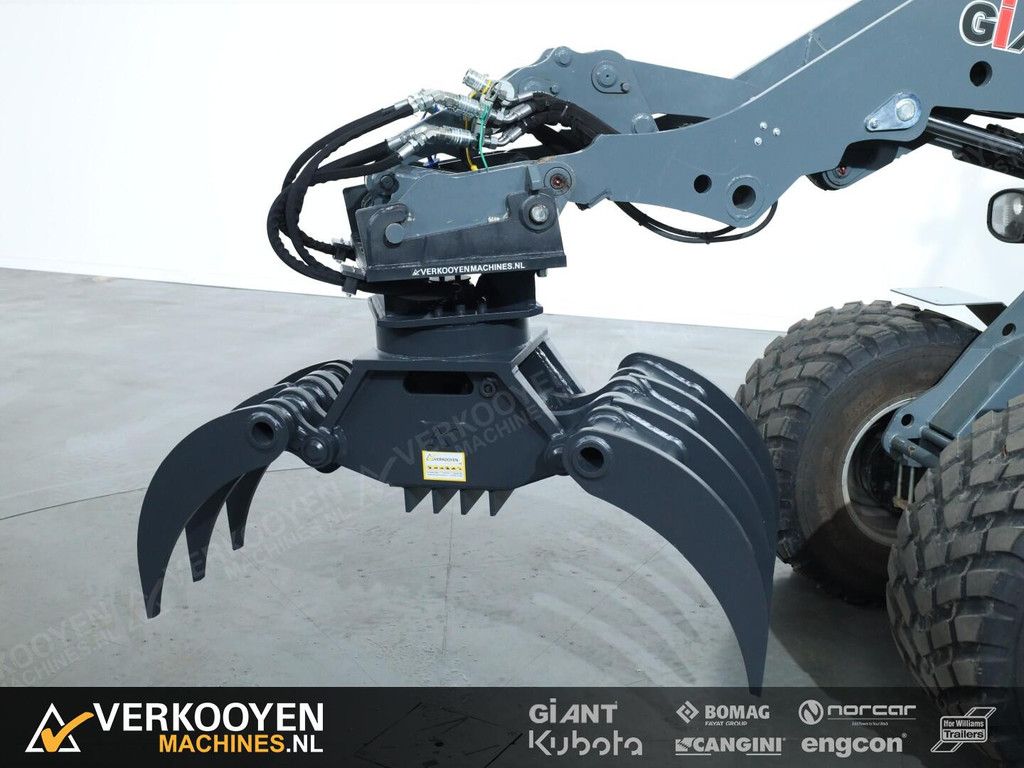 2025 V-M 500 Boomgrijper 7-tand Giant ADV1152