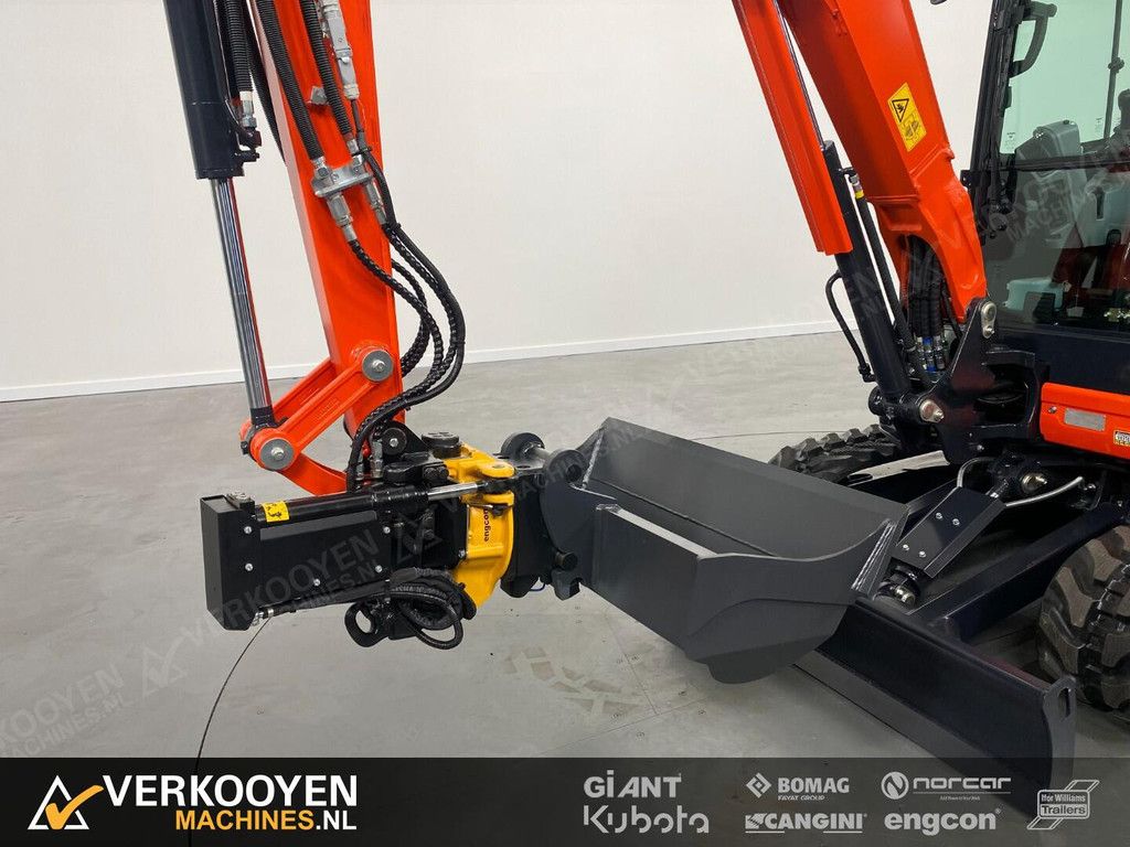 2025 Kubota KX027-4 Hi Spec + Engcon EC204-CW05 ADV1047