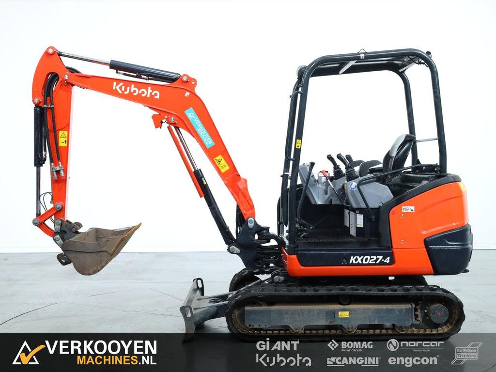 2023 Kubota KX027-4 Hi Spec Canopy VV1409