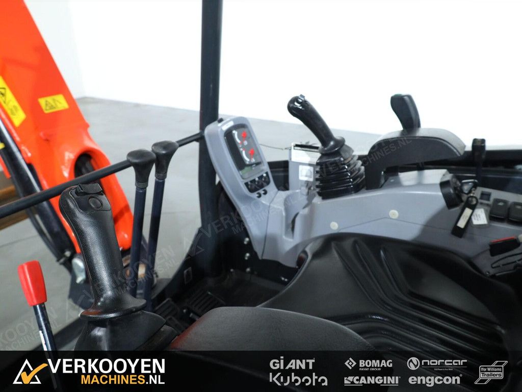 2023 Kubota KX027-4 Hi Spec Canopy VV1409