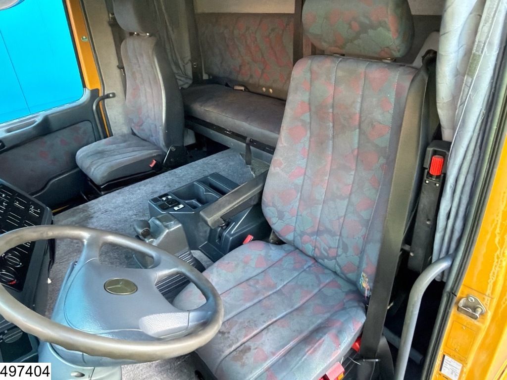 Mercedes Actros 3340 6x4, Leaf spring