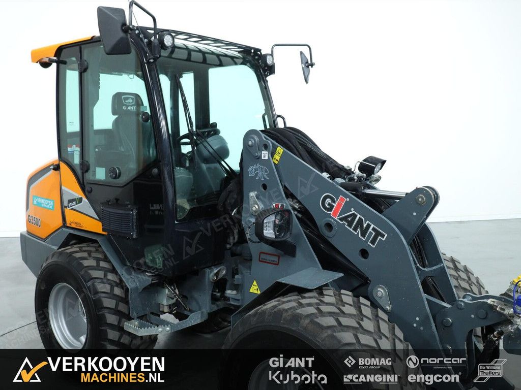 2024 Giant G3500 (Cabine) VV1392