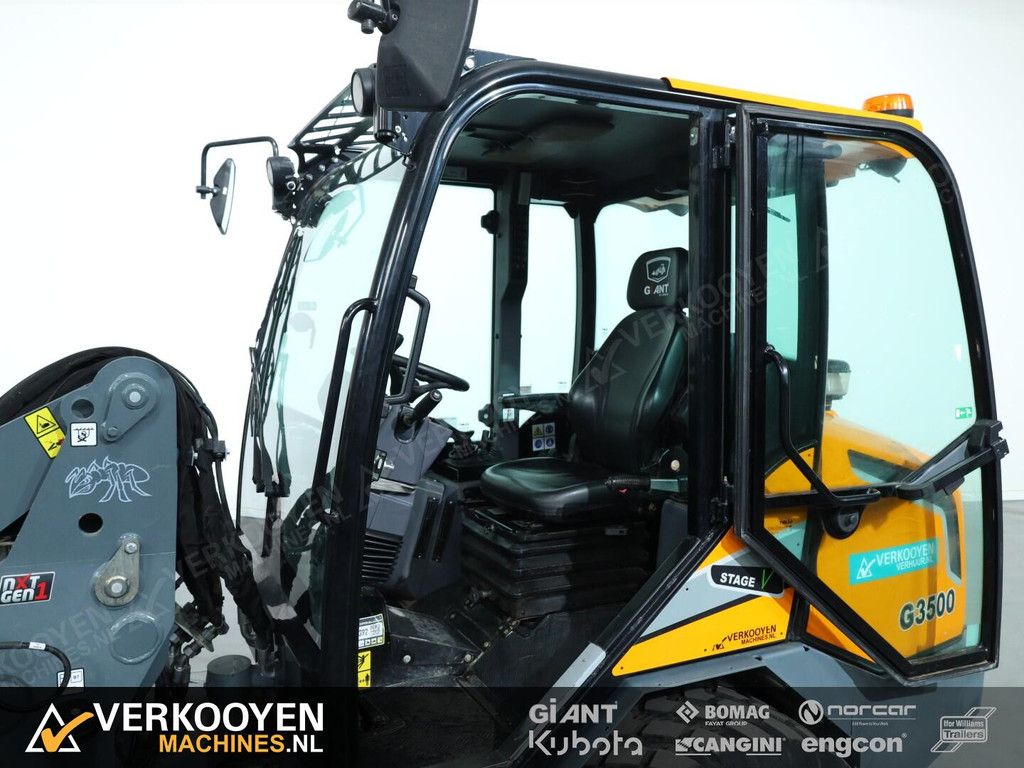2024 Giant G3500 (Cabine) VV1392