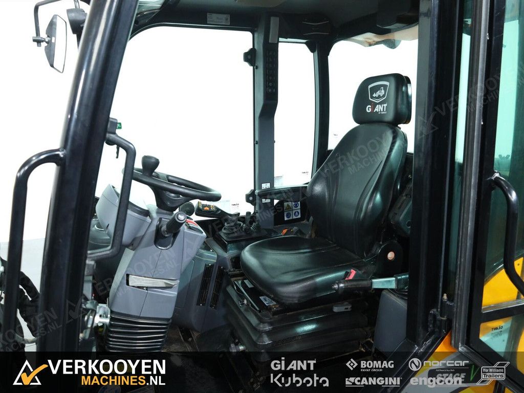 2024 Giant G3500 (Cabine) VV1392