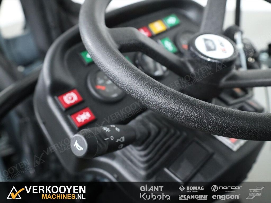 2025 Giant G2500 HD VK9571