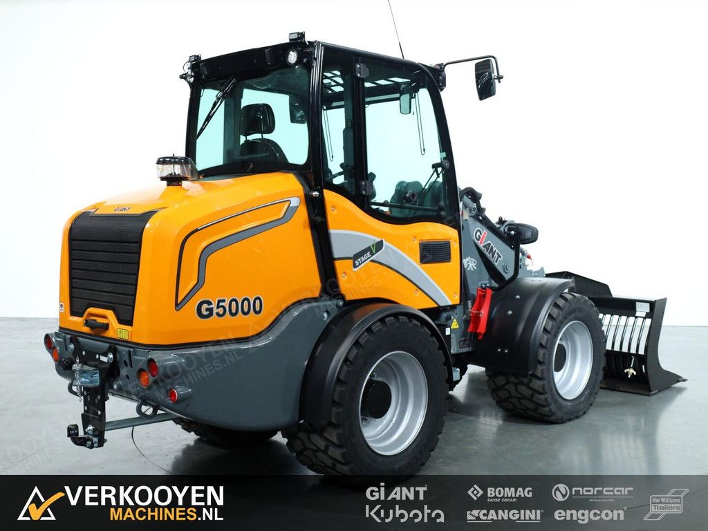2025 Giant G5000 VK9831