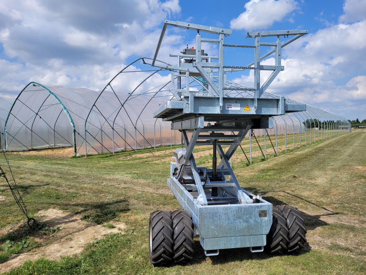 Elektrische hoogwerker snoeiplatform boomgaard hoogwerker