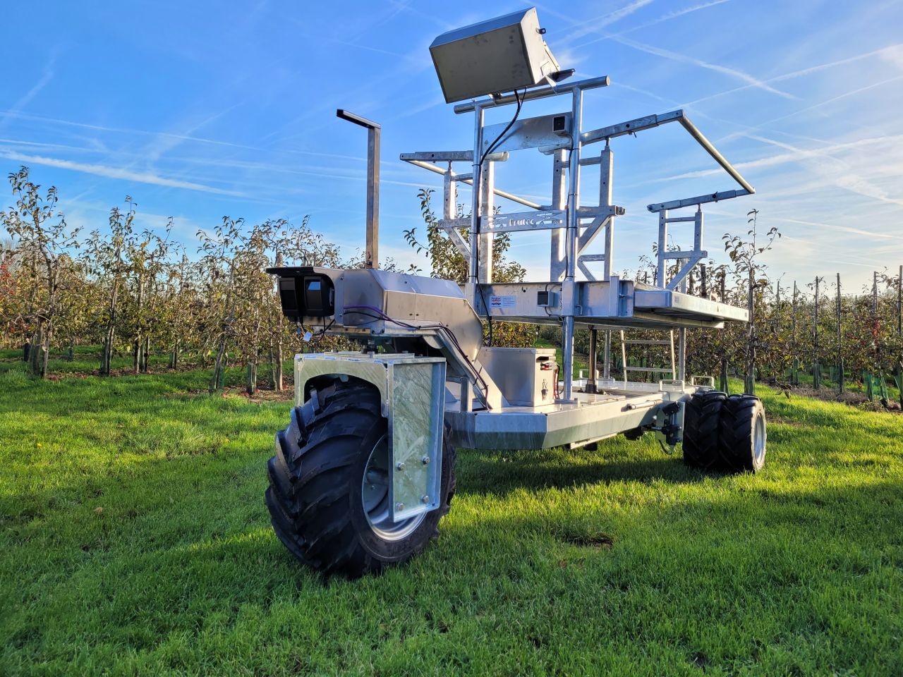 Elektrische hoogwerker snoeiplatform boomgaard hoogwerker