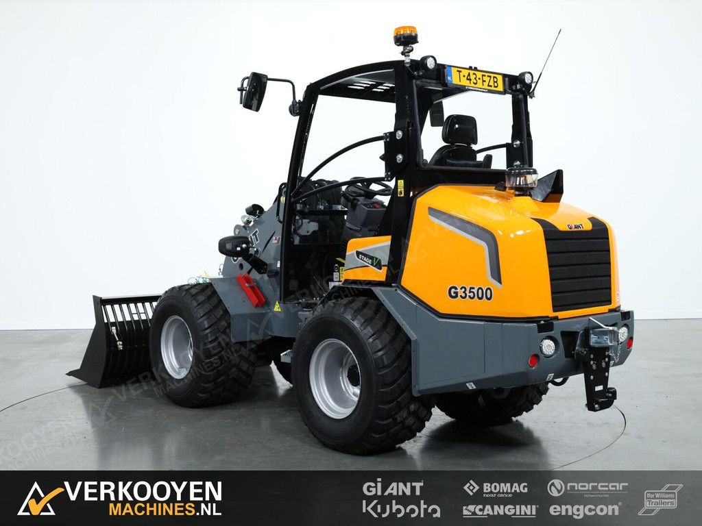2025 Giant G3500 VK10182