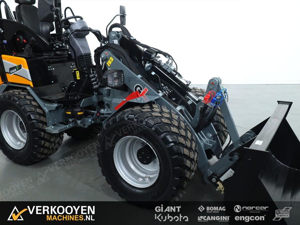 2026 Giant G2700 X-tra HD+ VK10227