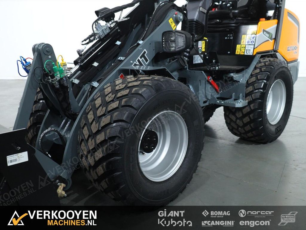 2026 Giant G2700 X-tra HD+ VK10227