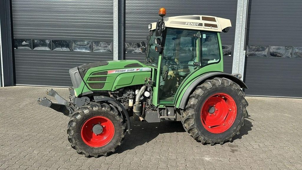 FENDT 210 P WG4508