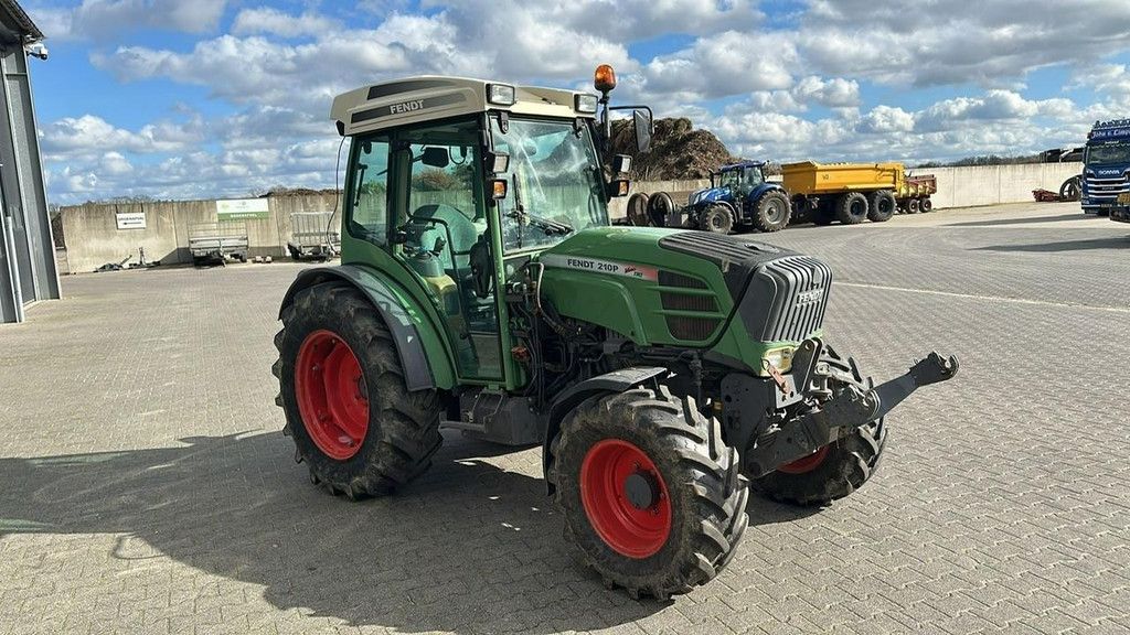 FENDT 210 P WG4508