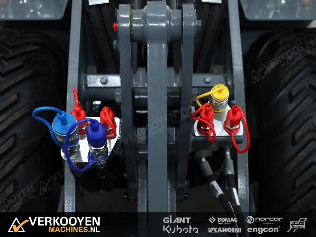 2026 Giant G2500 X-tra HD VK10283