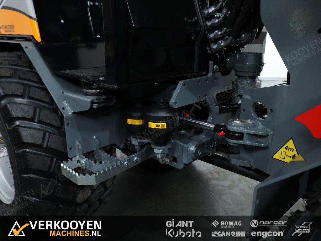 2026 Giant G2700 HD+ VK10284