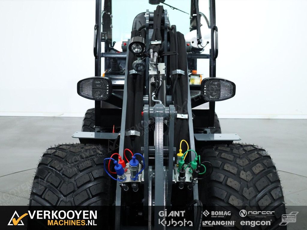 2026 Giant G2700 HD+ VK10284