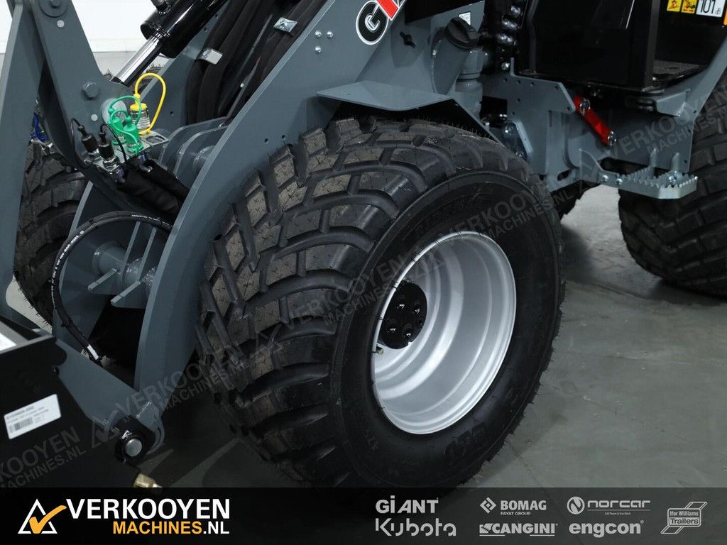 2026 Giant G2700 HD+ VK10284