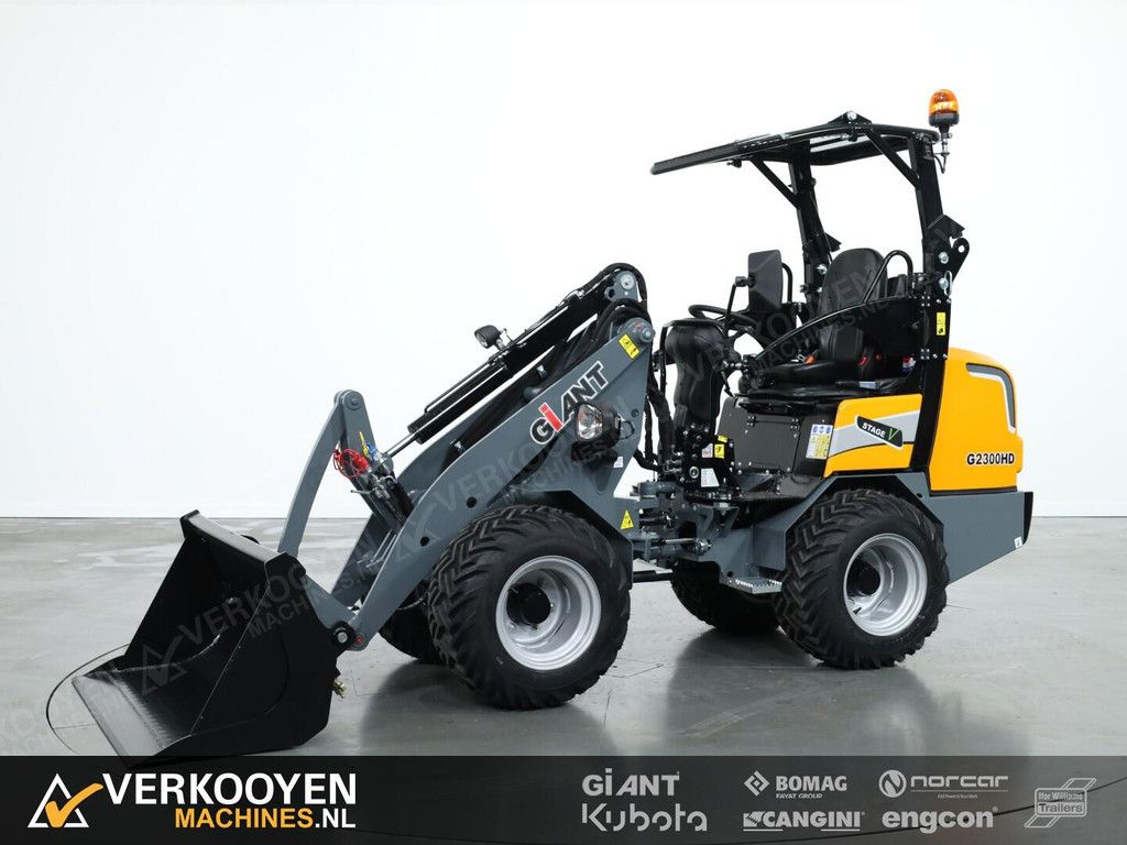 2026 Giant G2300 HD VK10360