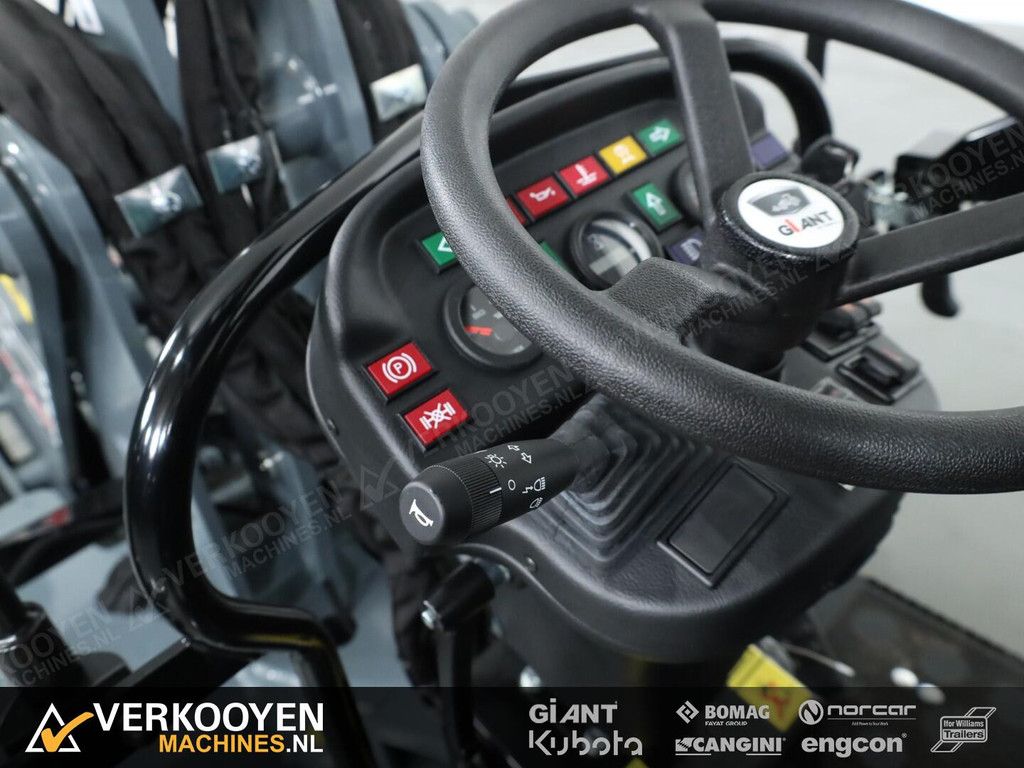 2026 Giant G2300 HD VK10360