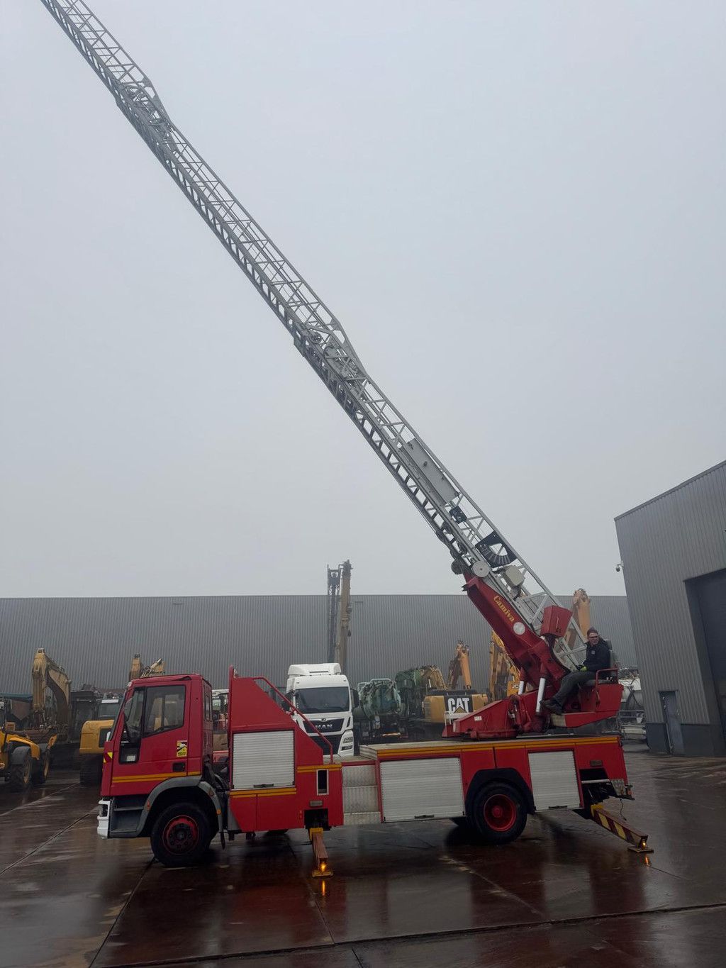 Iveco 130E23 4x2 Firetruck