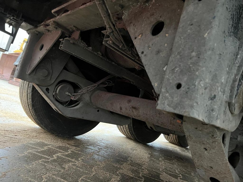 STAS S300ZX Tri/A Walking Floor