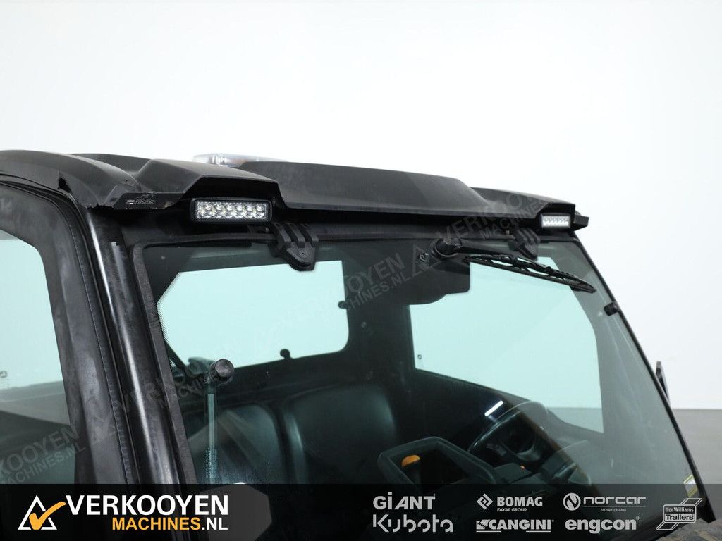 2019 John Deere Gator XUV 865M VK9382