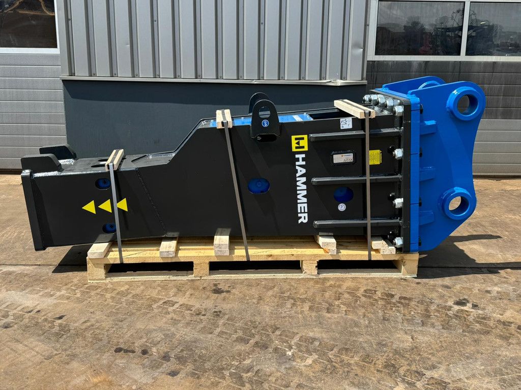 Hammer HS5000 fits 40-60 Ton excavator