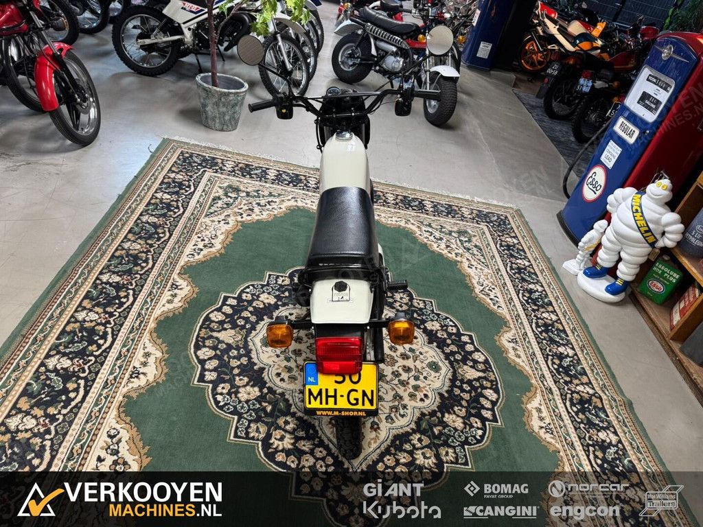 1981 Honda MT-8 Wit NOS KN202