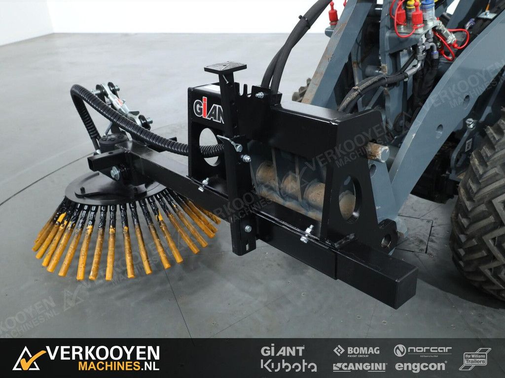 2025 Giant Onkruidborstel vast GA200 ADV1287