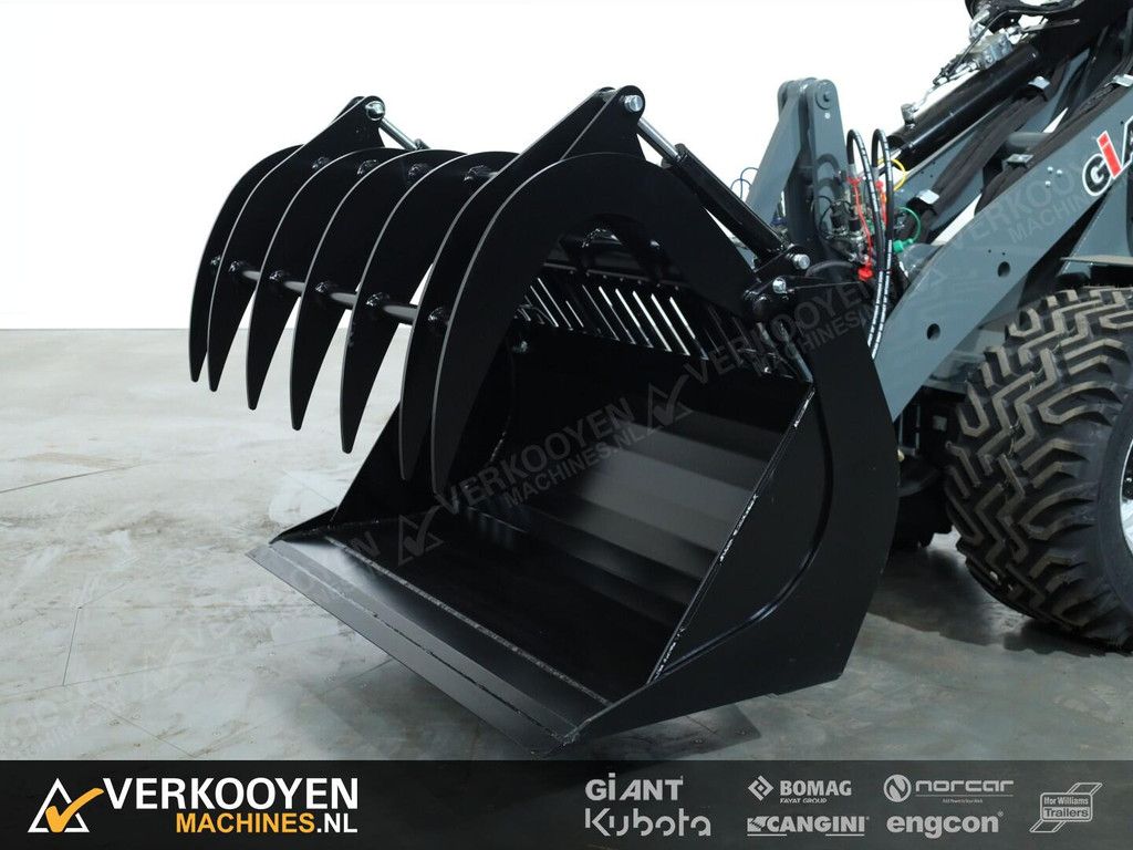 2025 Giant Puinbak met bovenklem 150cm (gesneden tanden) ADV1160