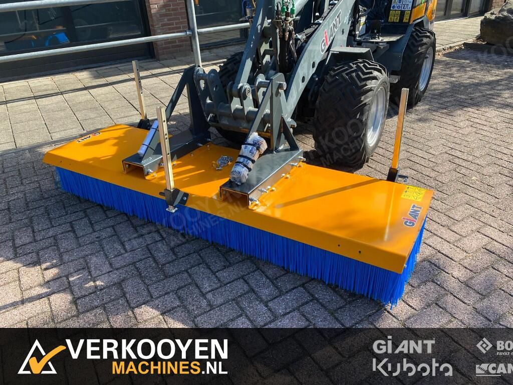 2025 Giant Blokbezem / Veger 150-190-230cm ADV14