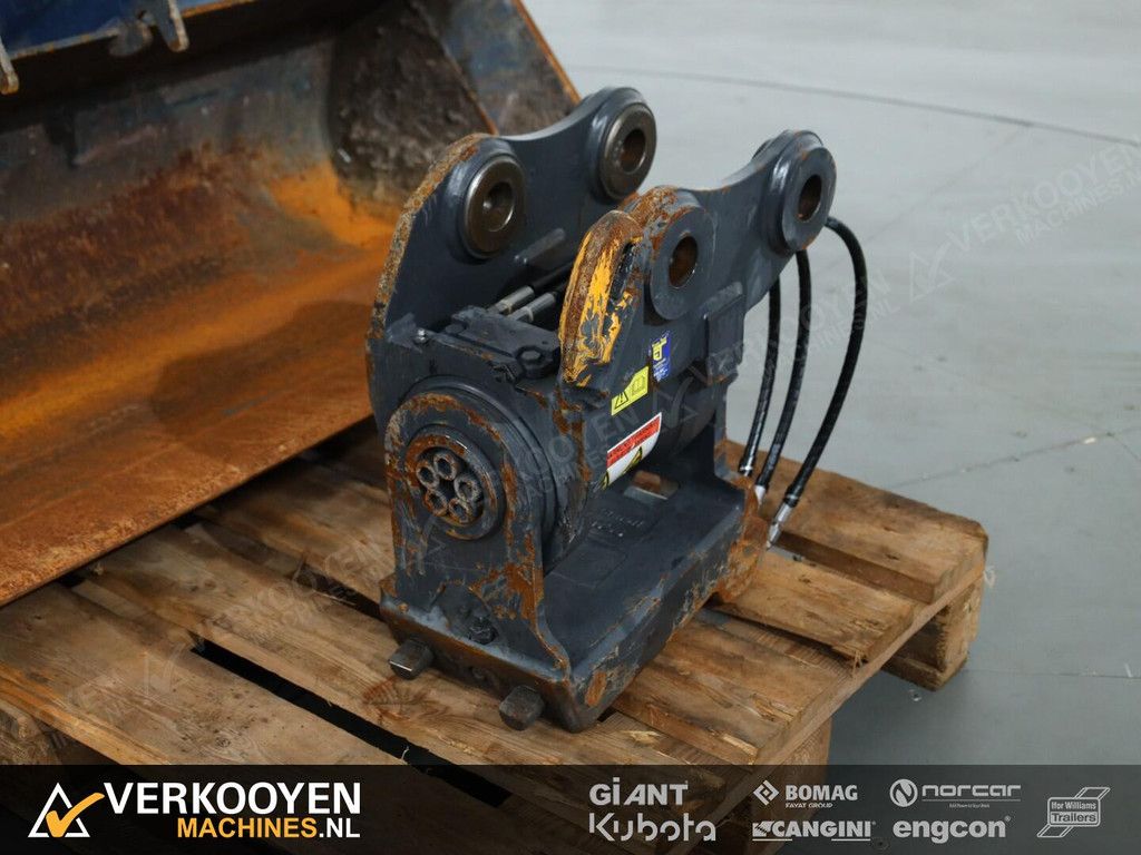 2023 Lehnhoff Powertilt PTS050 mit HS03 (MS03) + Loffel fur KX042-4 / KX037-4 DV1313