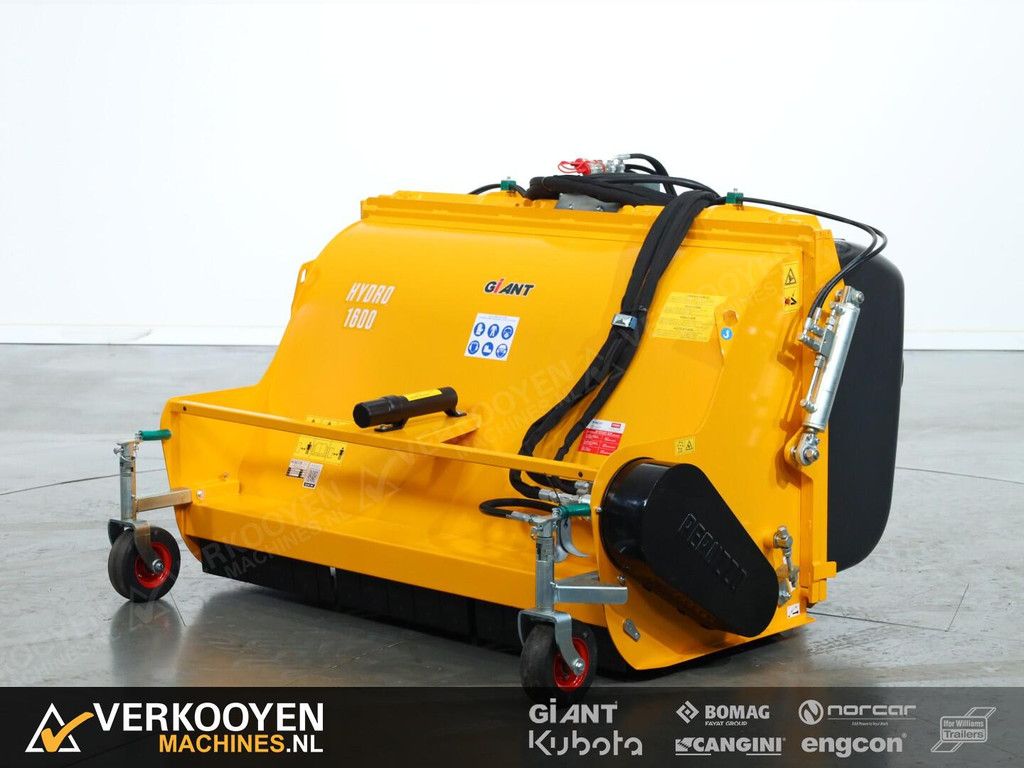 1 Giant Klepelmaaier 160cm met hydr opvangbak (50-60ltr) VV1467