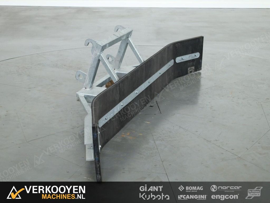 2025 VM Sneeuwschuif Giant / Heftruck 260cm ADV1112