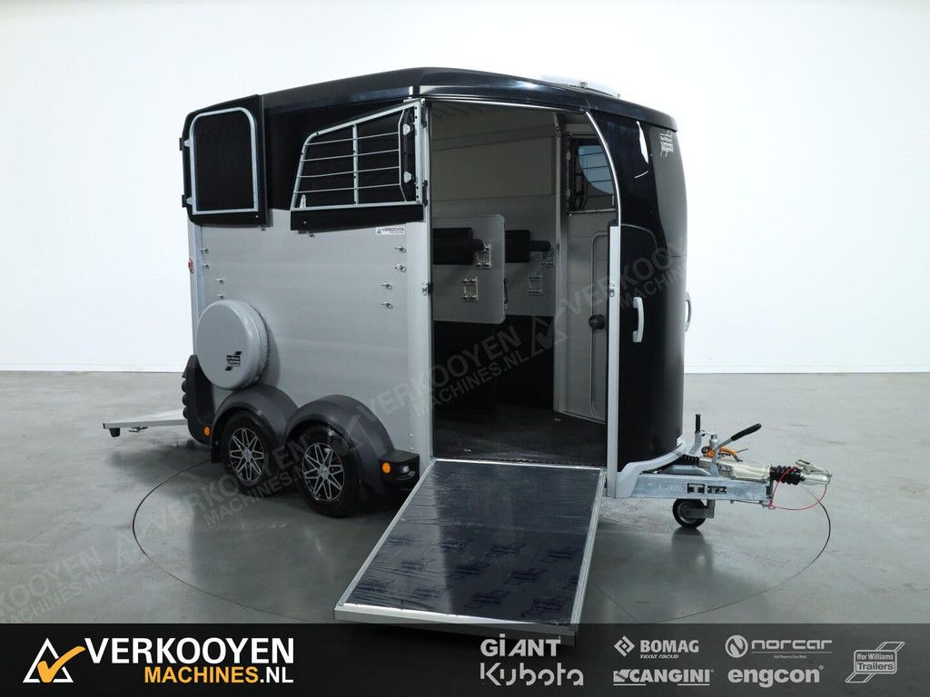 2025 Ifor Williams HBX506 2 paards trailer - Voorlosser RH (zwart) VT775