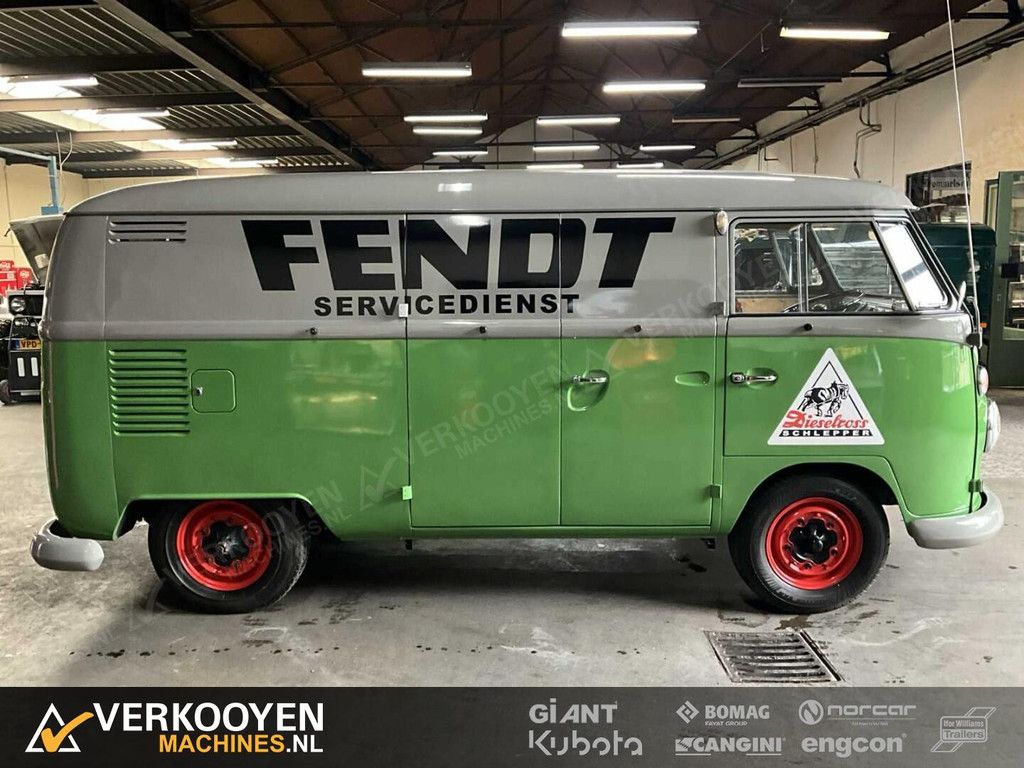 1965 Volkswagen T1 Panelvan LT347