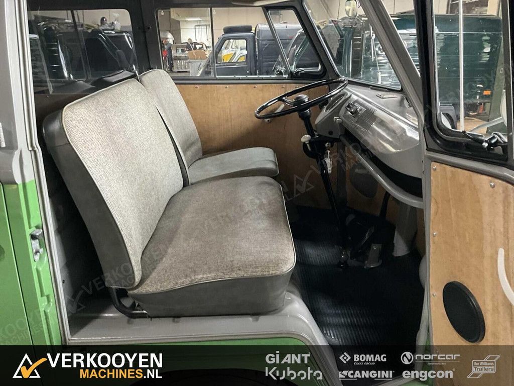 1965 Volkswagen T1 Panelvan LT347