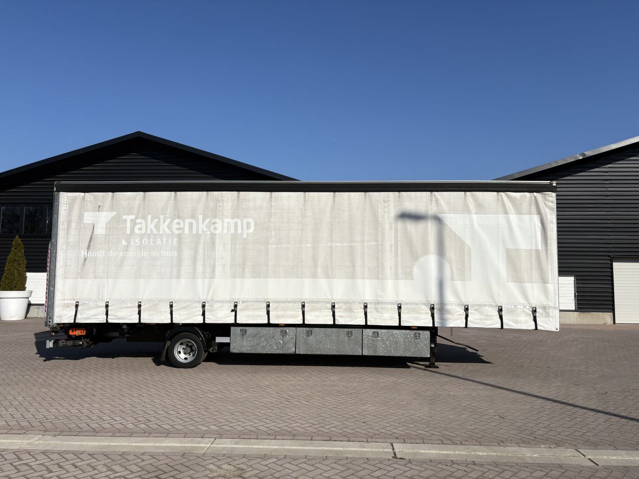 Be oplegger Kuiper gestuurde as schuifzeilen laadklep