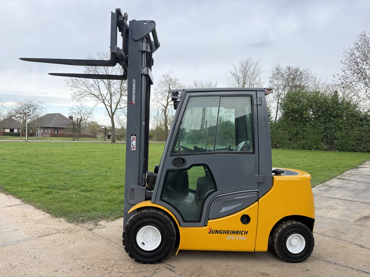 Jungheinrich 3000KG diesel triplo 7m Sideshift 4e vent 2300uur